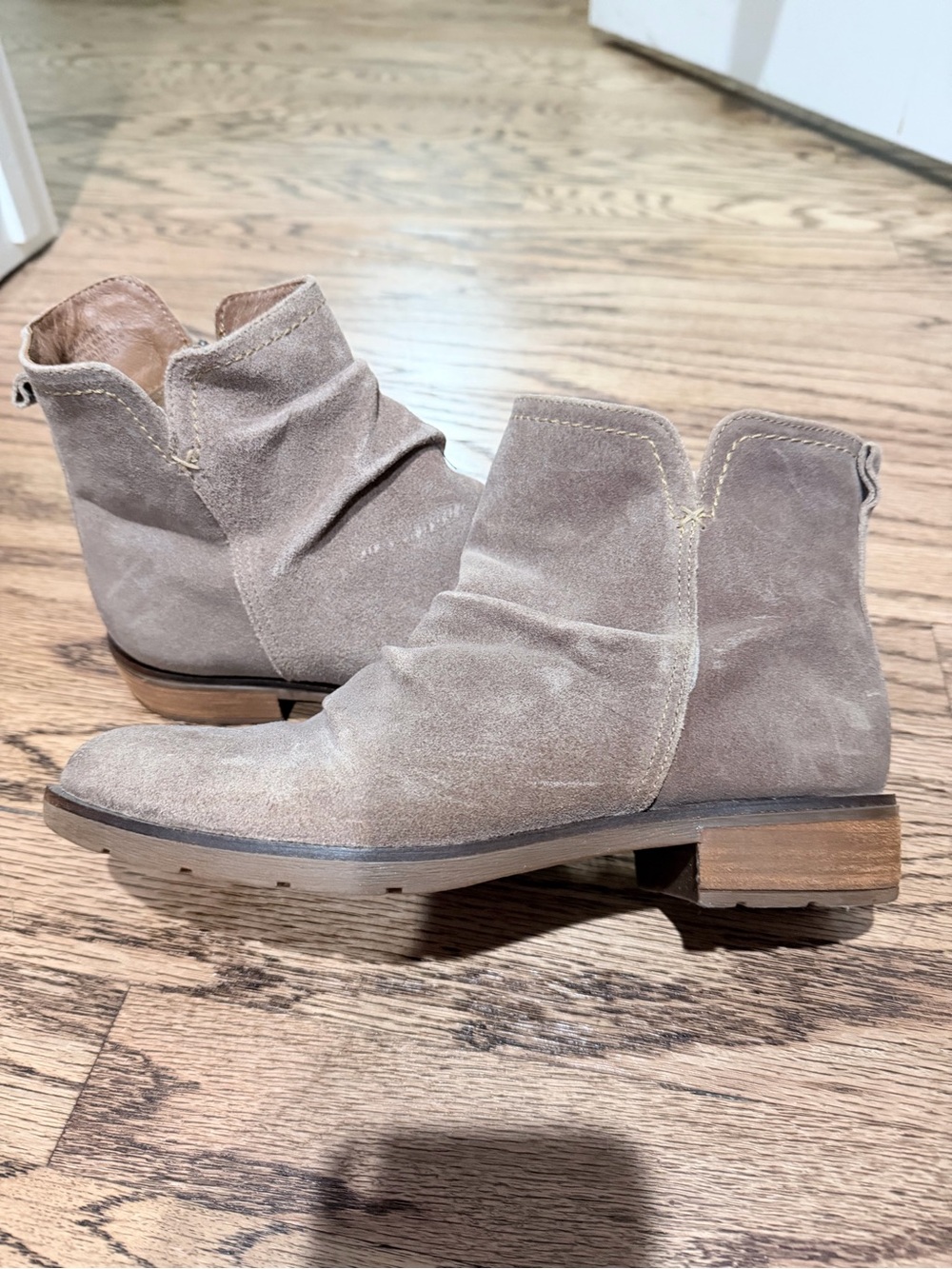Sofft Taupe Suede Ankle Booties